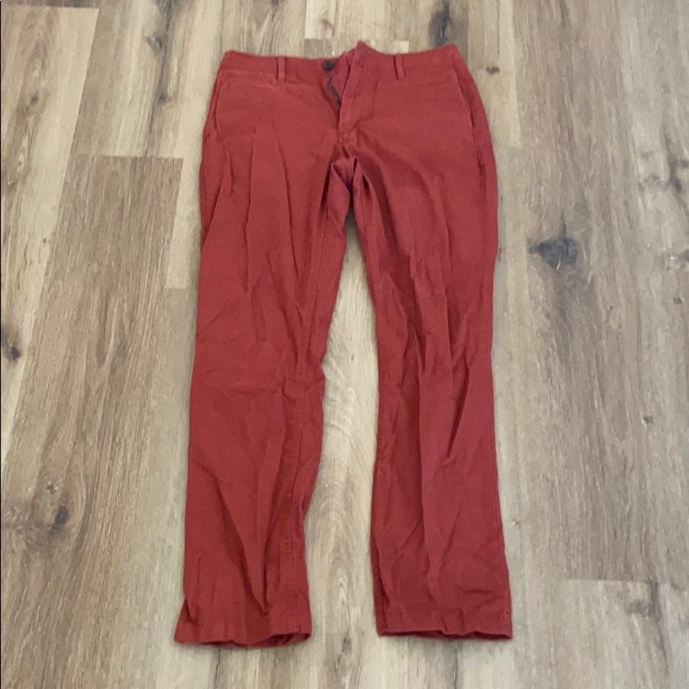 Gap Men’s Lived-in Khakis Skinny Fit